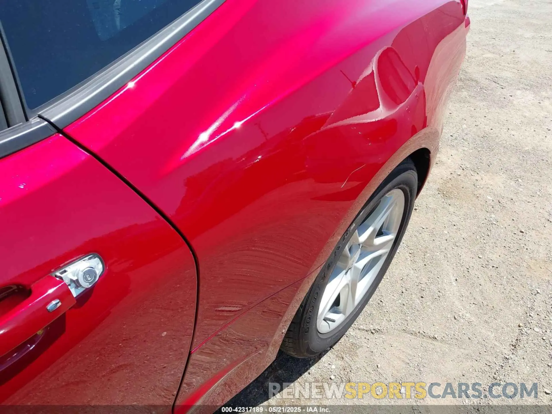 6 Photograph of a damaged car 1G1FB1RS0K0113439 CHEVROLET CAMARO 2019
