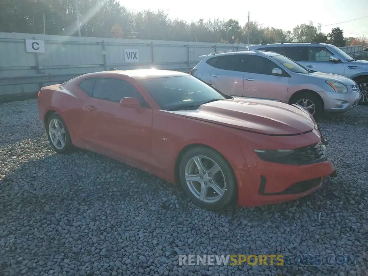 4 Photograph of a damaged car 1G1FB1RS1K0102921 CHEVROLET CAMARO 2019