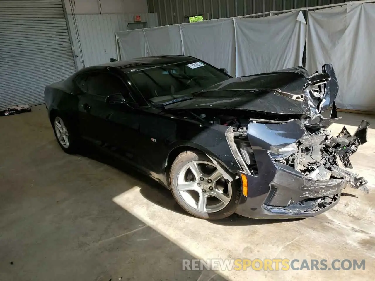 4 Photograph of a damaged car 1G1FB1RS1K0105642 CHEVROLET CAMARO 2019