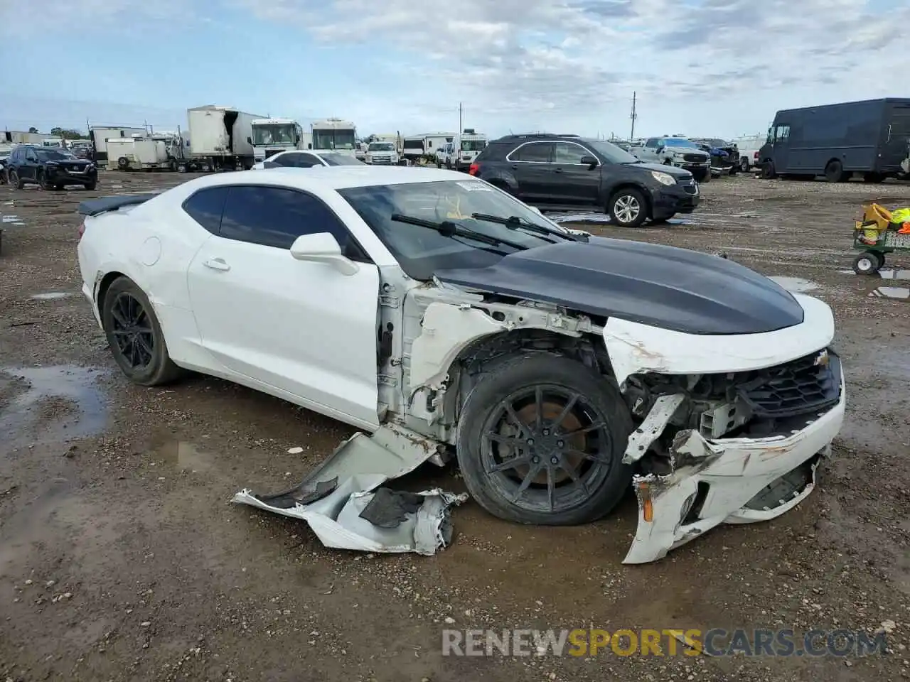 4 Photograph of a damaged car 1G1FB1RS2K0107271 CHEVROLET CAMARO 2019