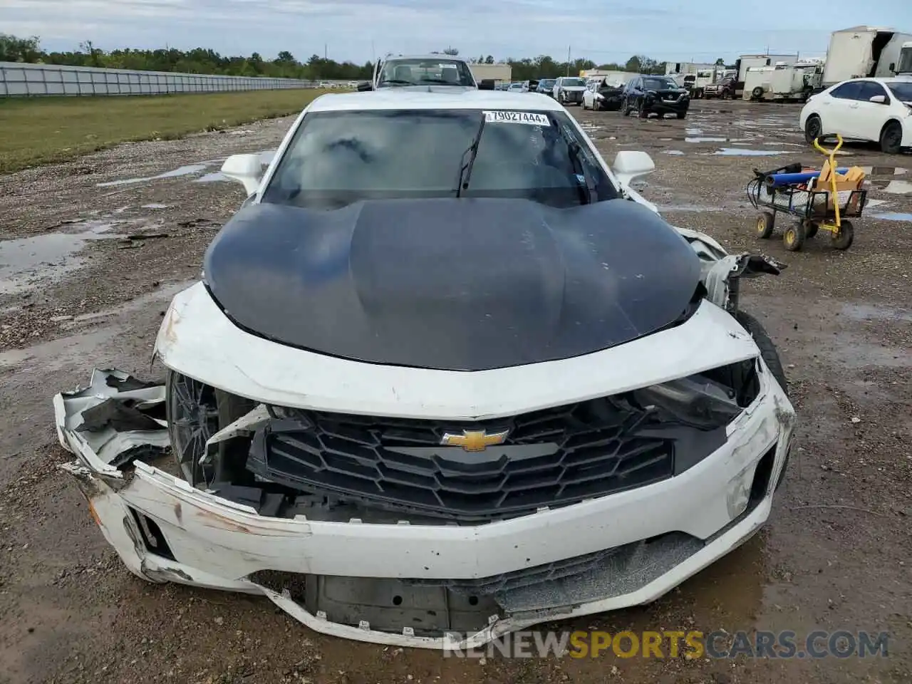 5 Photograph of a damaged car 1G1FB1RS2K0107271 CHEVROLET CAMARO 2019