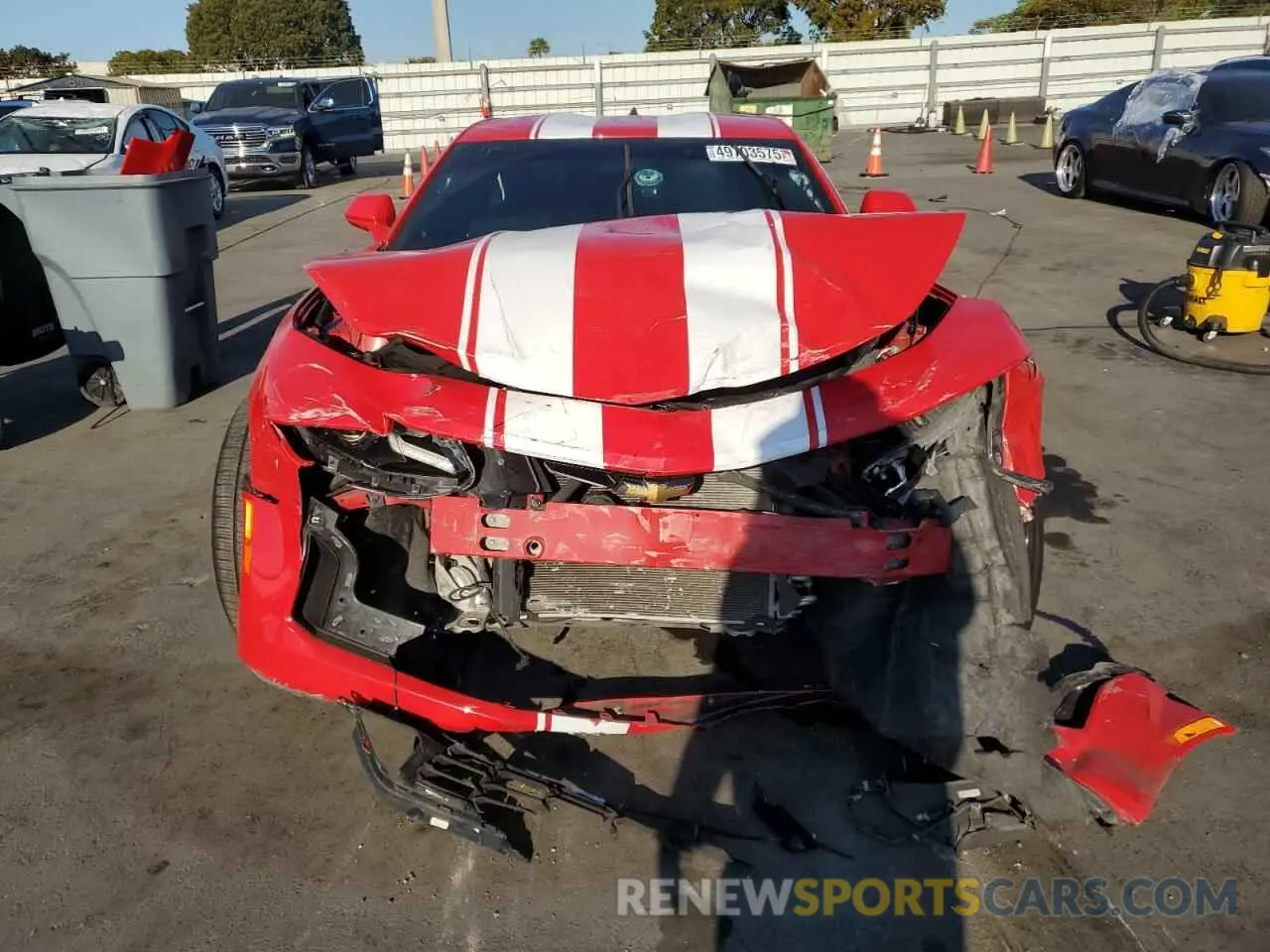5 Photograph of a damaged car 1G1FB1RS2K0138214 CHEVROLET CAMARO 2019