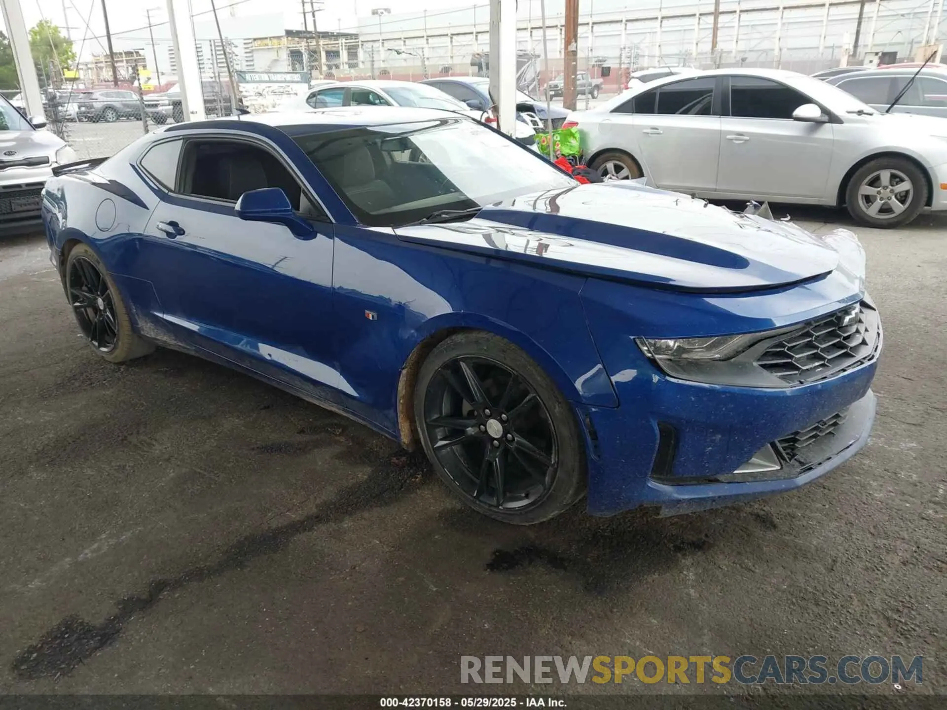 1 Photograph of a damaged car 1G1FB1RS2K0158494 CHEVROLET CAMARO 2019