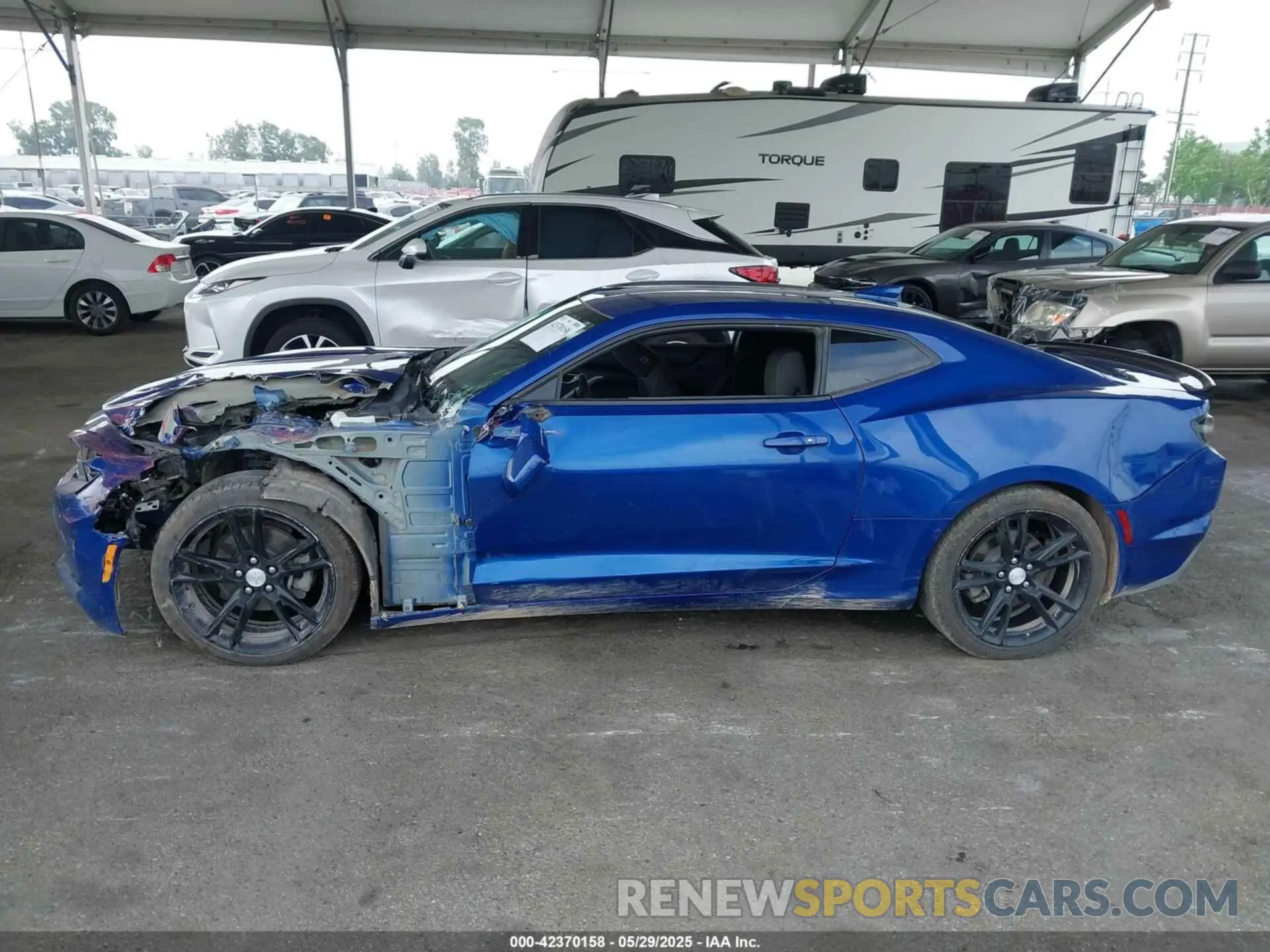 14 Photograph of a damaged car 1G1FB1RS2K0158494 CHEVROLET CAMARO 2019