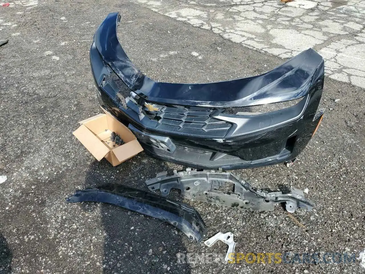 12 Photograph of a damaged car 1G1FB1RS3K0109935 CHEVROLET CAMARO 2019