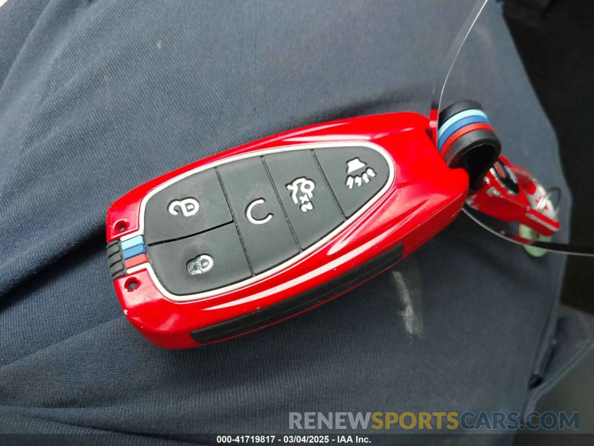 10 Photograph of a damaged car 1G1FB1RS3K0133605 CHEVROLET CAMARO 2019
