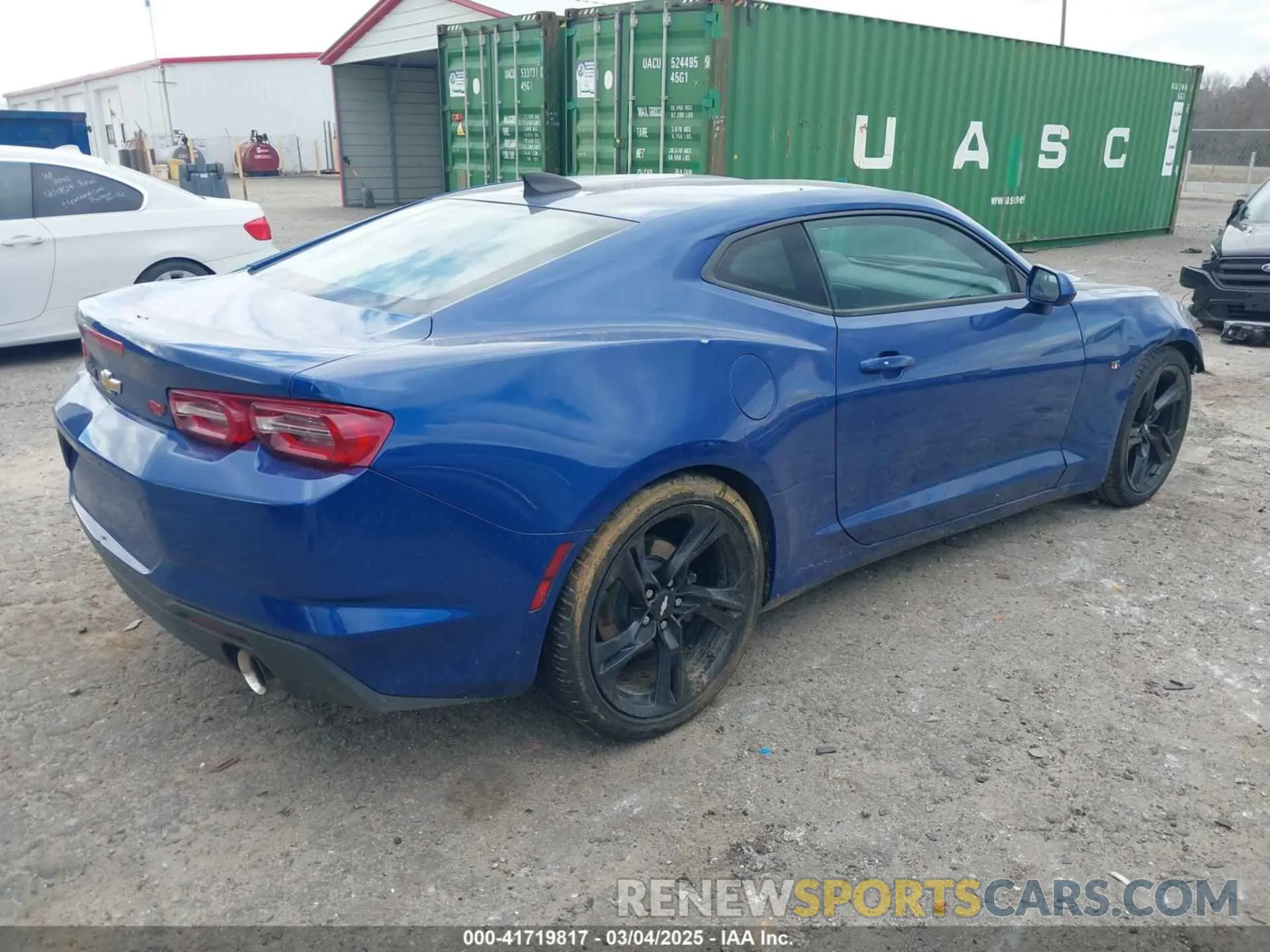 4 Photograph of a damaged car 1G1FB1RS3K0133605 CHEVROLET CAMARO 2019