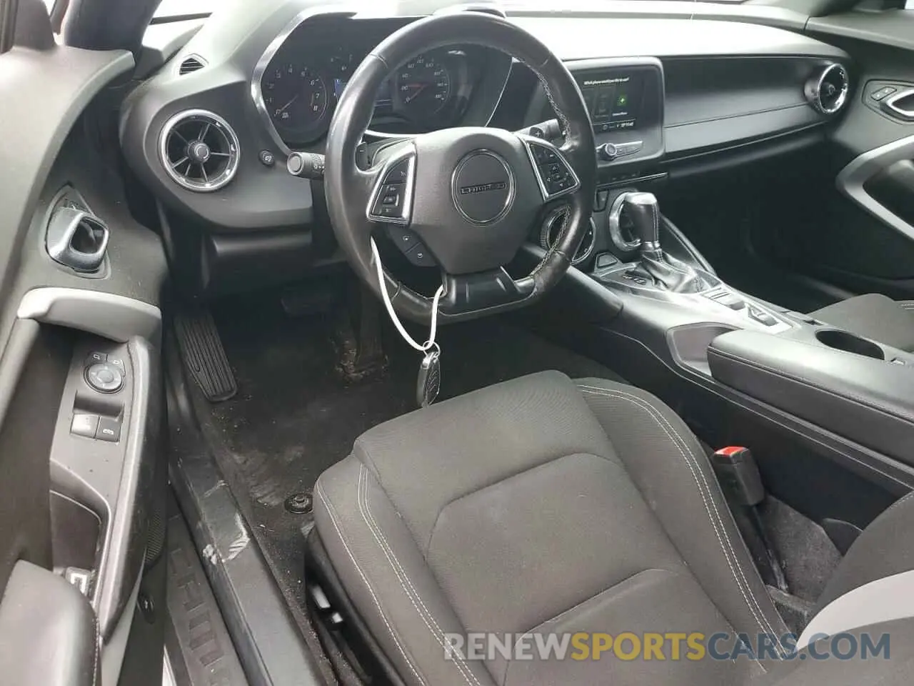 8 Photograph of a damaged car 1G1FB1RS4K0110821 CHEVROLET CAMARO 2019