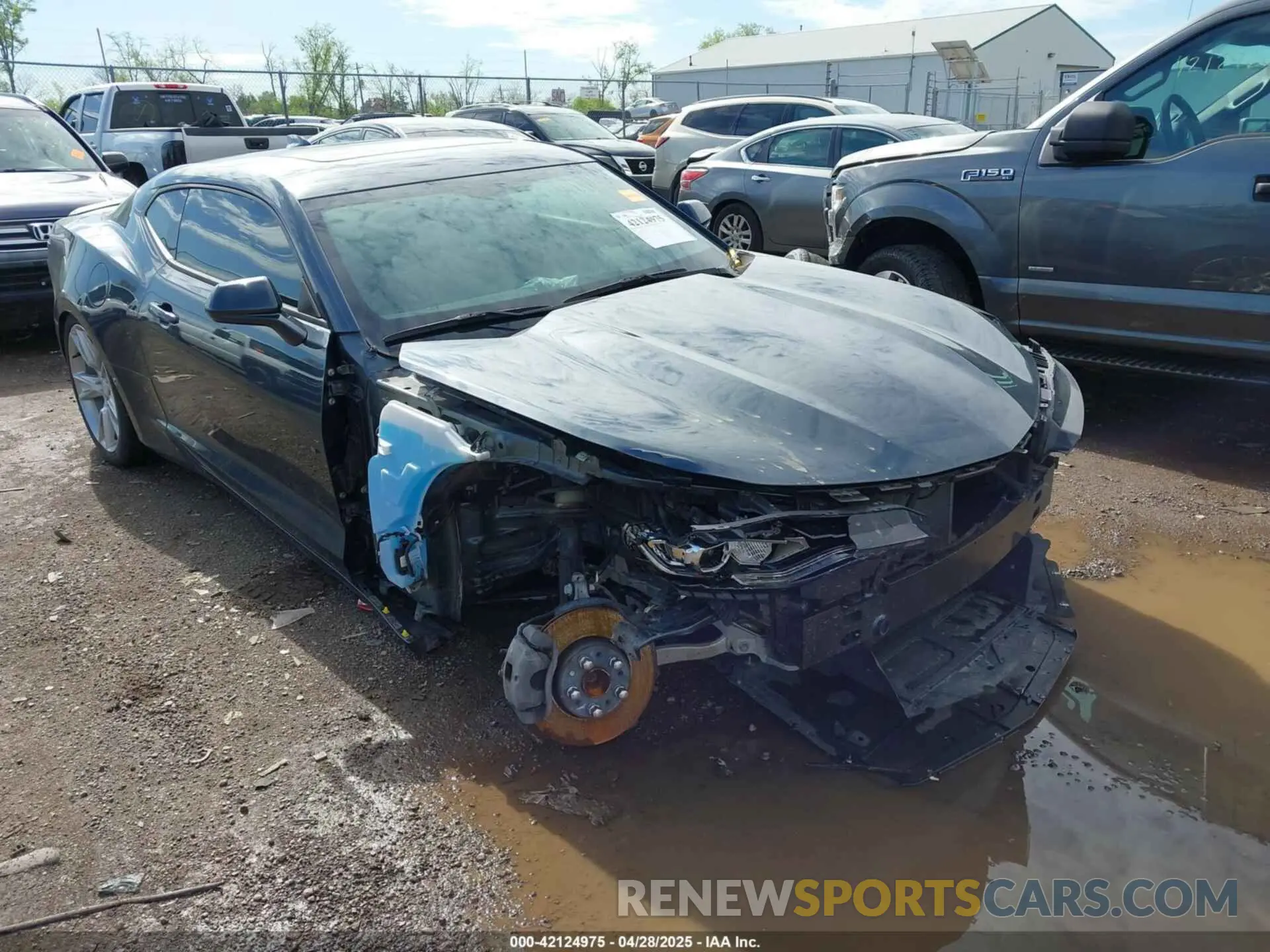 1 Photograph of a damaged car 1G1FB1RS4K0148193 CHEVROLET CAMARO 2019