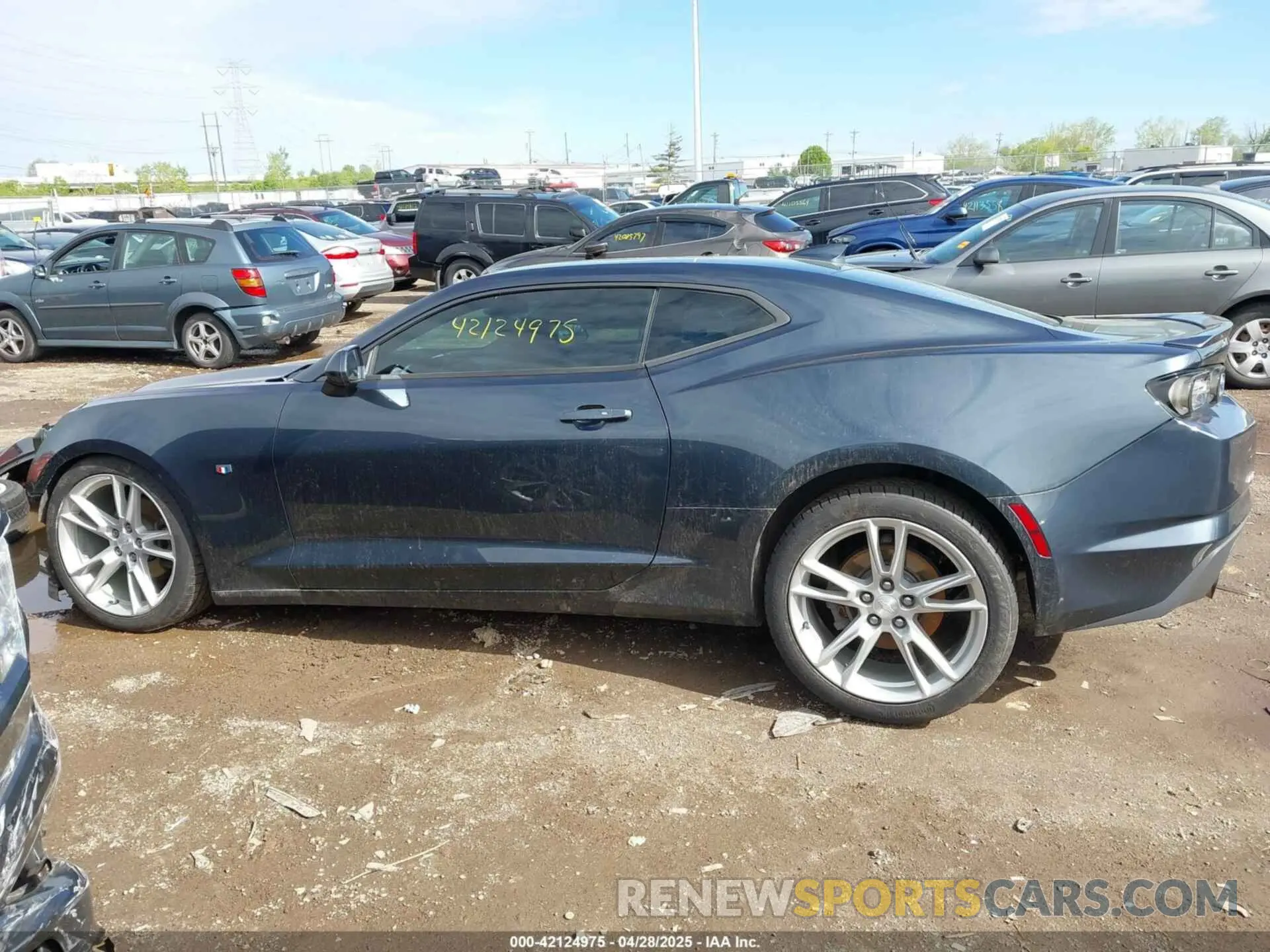 15 Photograph of a damaged car 1G1FB1RS4K0148193 CHEVROLET CAMARO 2019