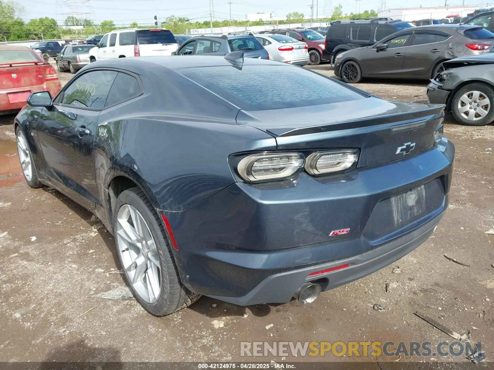 3 Photograph of a damaged car 1G1FB1RS4K0148193 CHEVROLET CAMARO 2019