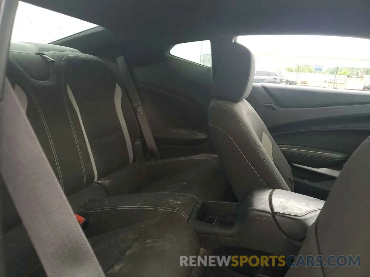 10 Photograph of a damaged car 1G1FB1RS5K0128132 CHEVROLET CAMARO 2019