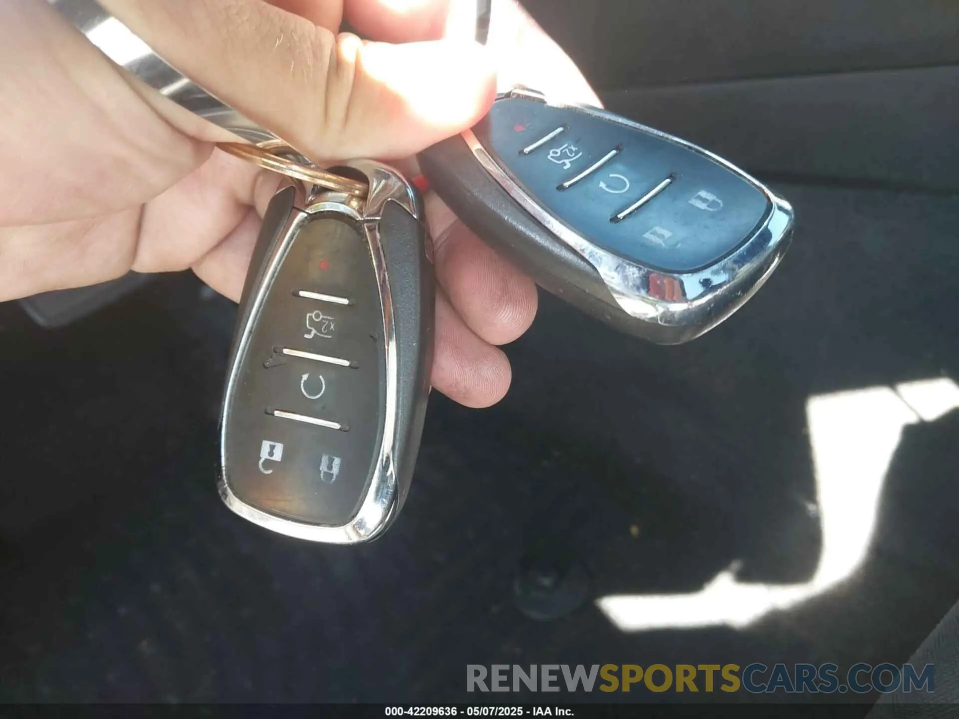 11 Photograph of a damaged car 1G1FB1RS6K0151533 CHEVROLET CAMARO 2019