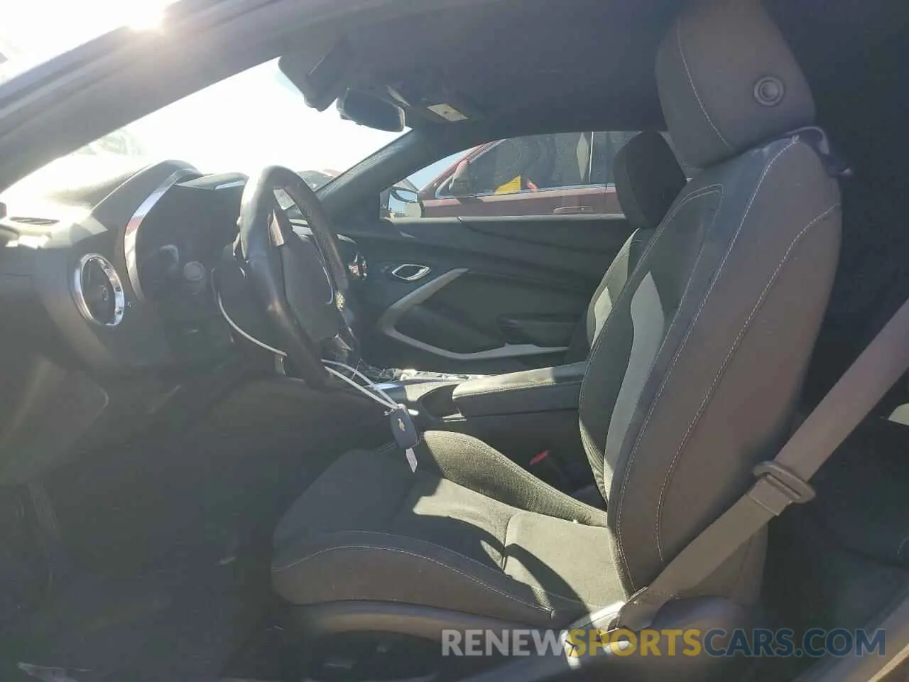 7 Photograph of a damaged car 1G1FB1RS7K0110912 CHEVROLET CAMARO 2019