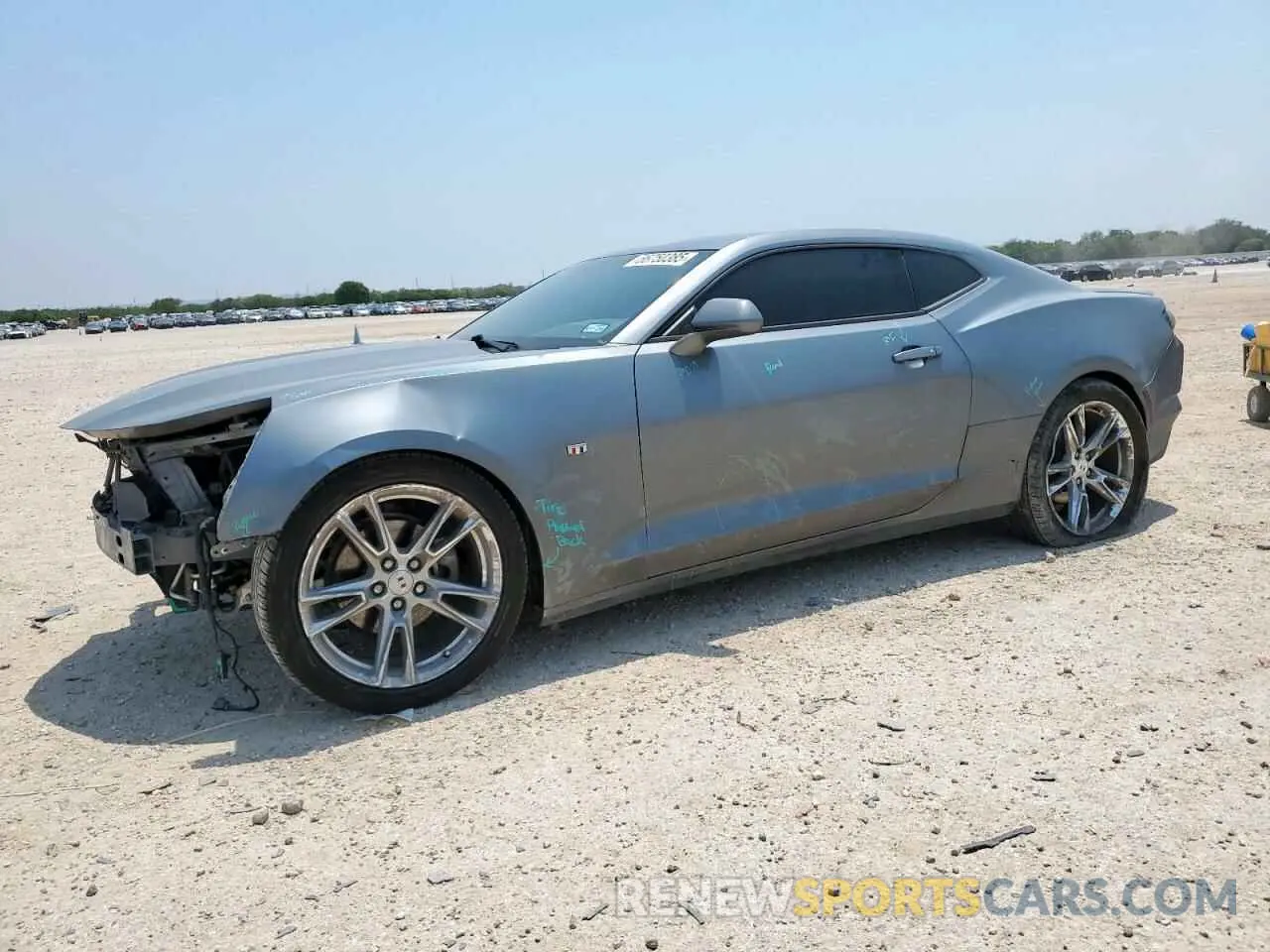 1 Photograph of a damaged car 1G1FB1RS9K0109356 CHEVROLET CAMARO 2019