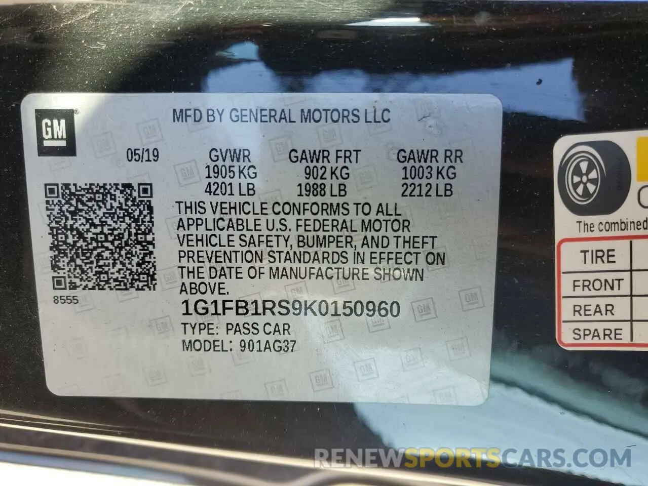 13 Photograph of a damaged car 1G1FB1RS9K0150960 CHEVROLET CAMARO 2019