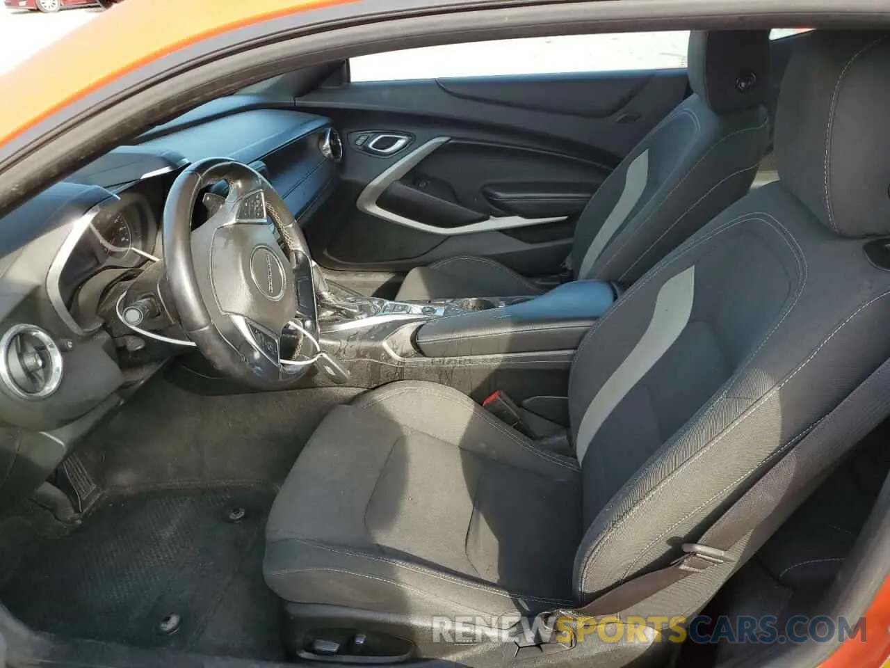 7 Photograph of a damaged car 1G1FB1RSXK0104232 CHEVROLET CAMARO 2019
