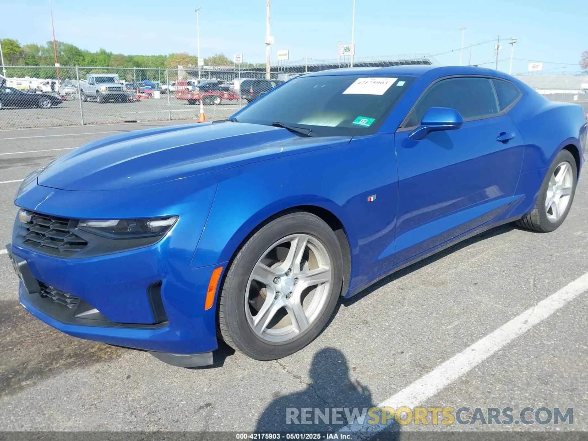 2 Photograph of a damaged car 1G1FB1RX0K0113565 CHEVROLET CAMARO 2019