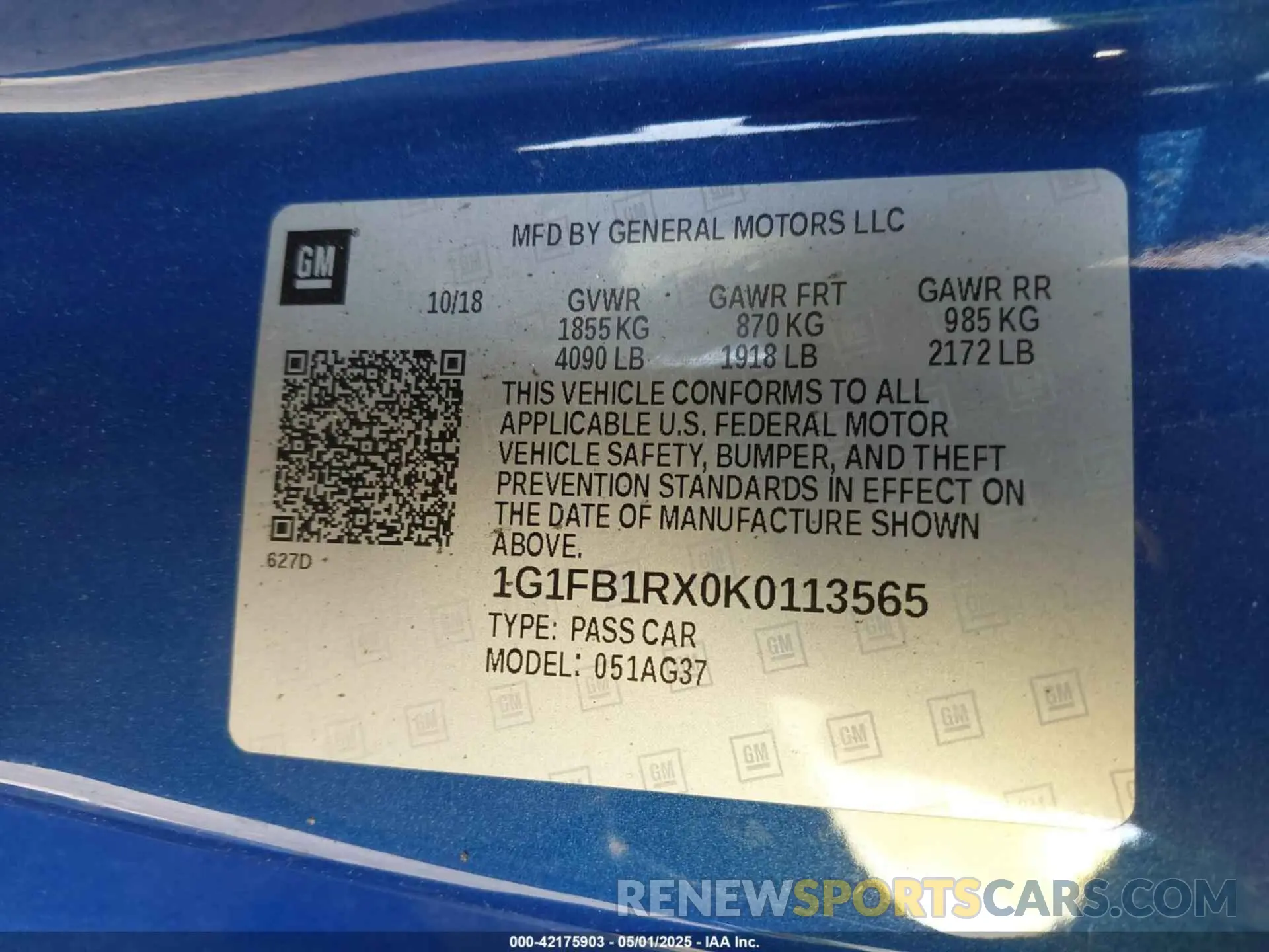 9 Photograph of a damaged car 1G1FB1RX0K0113565 CHEVROLET CAMARO 2019