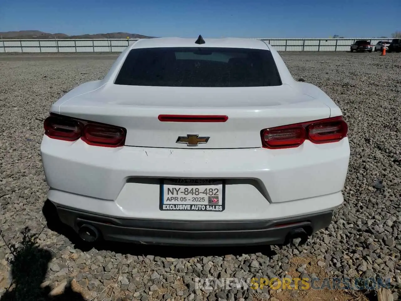 6 Photograph of a damaged car 1G1FB1RX1K0117785 CHEVROLET CAMARO 2019