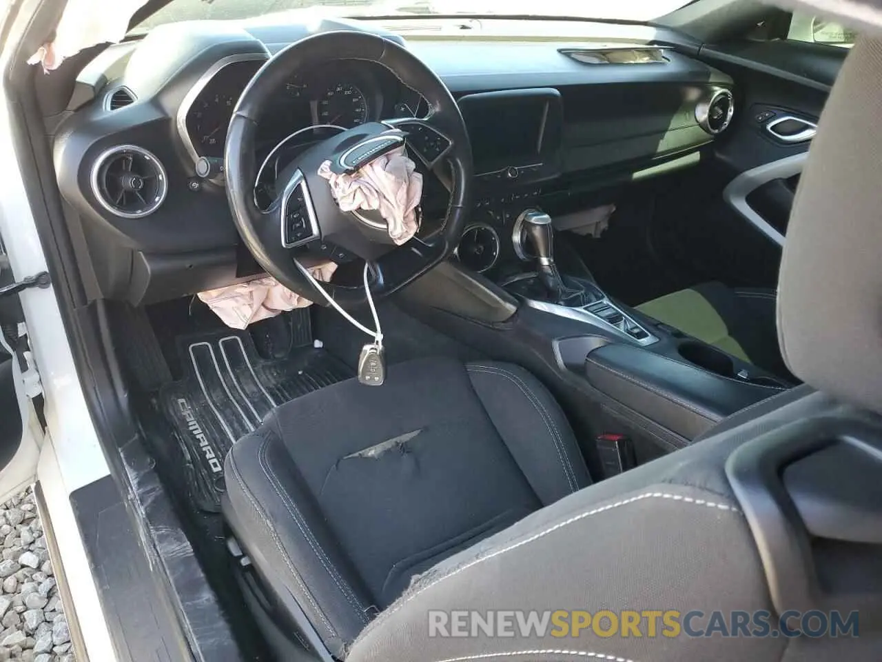 8 Photograph of a damaged car 1G1FB1RX1K0117785 CHEVROLET CAMARO 2019
