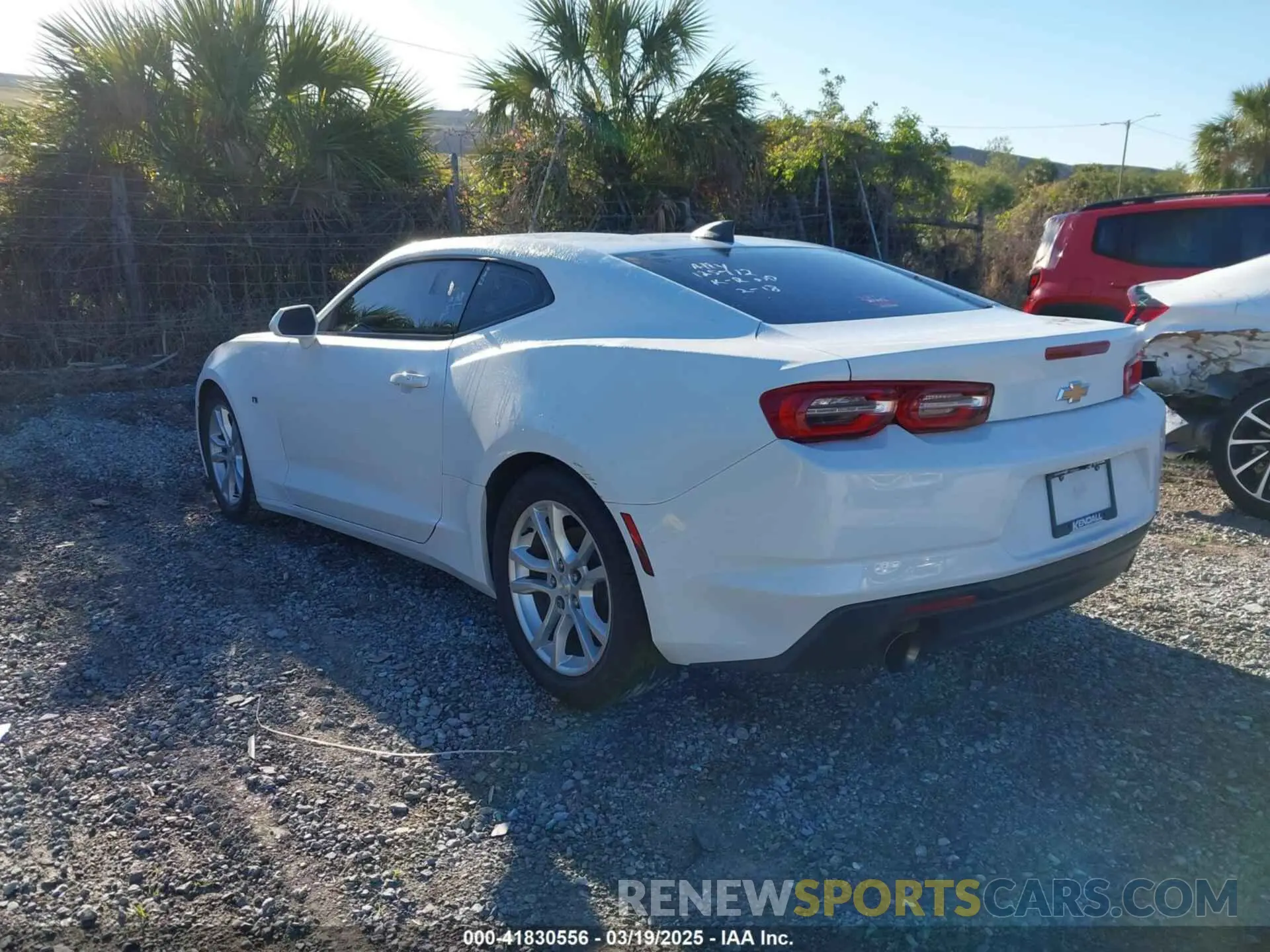 3 Photograph of a damaged car 1G1FB1RX3K0125712 CHEVROLET CAMARO 2019