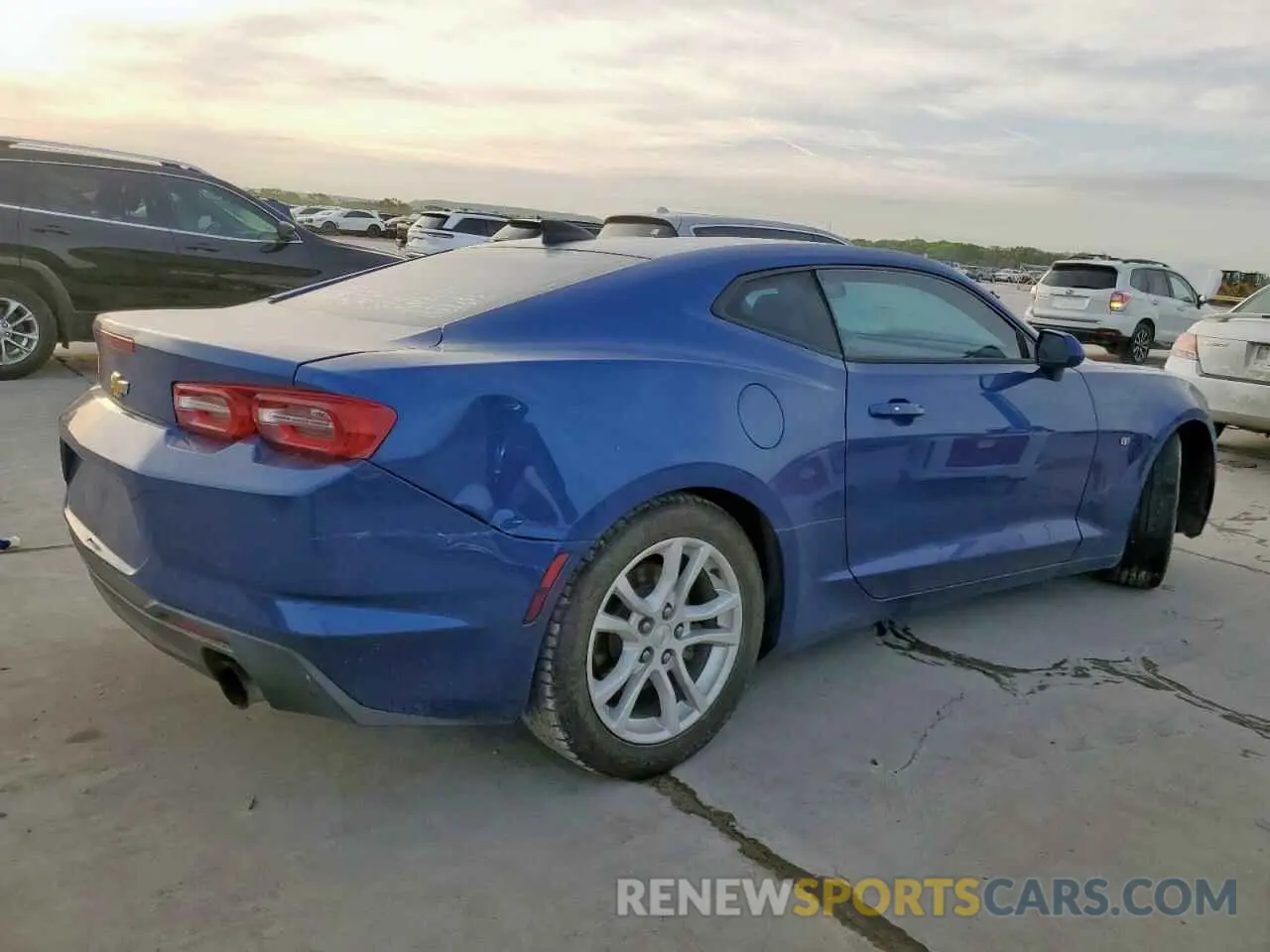 3 Photograph of a damaged car 1G1FB1RX4K0114749 CHEVROLET CAMARO 2019