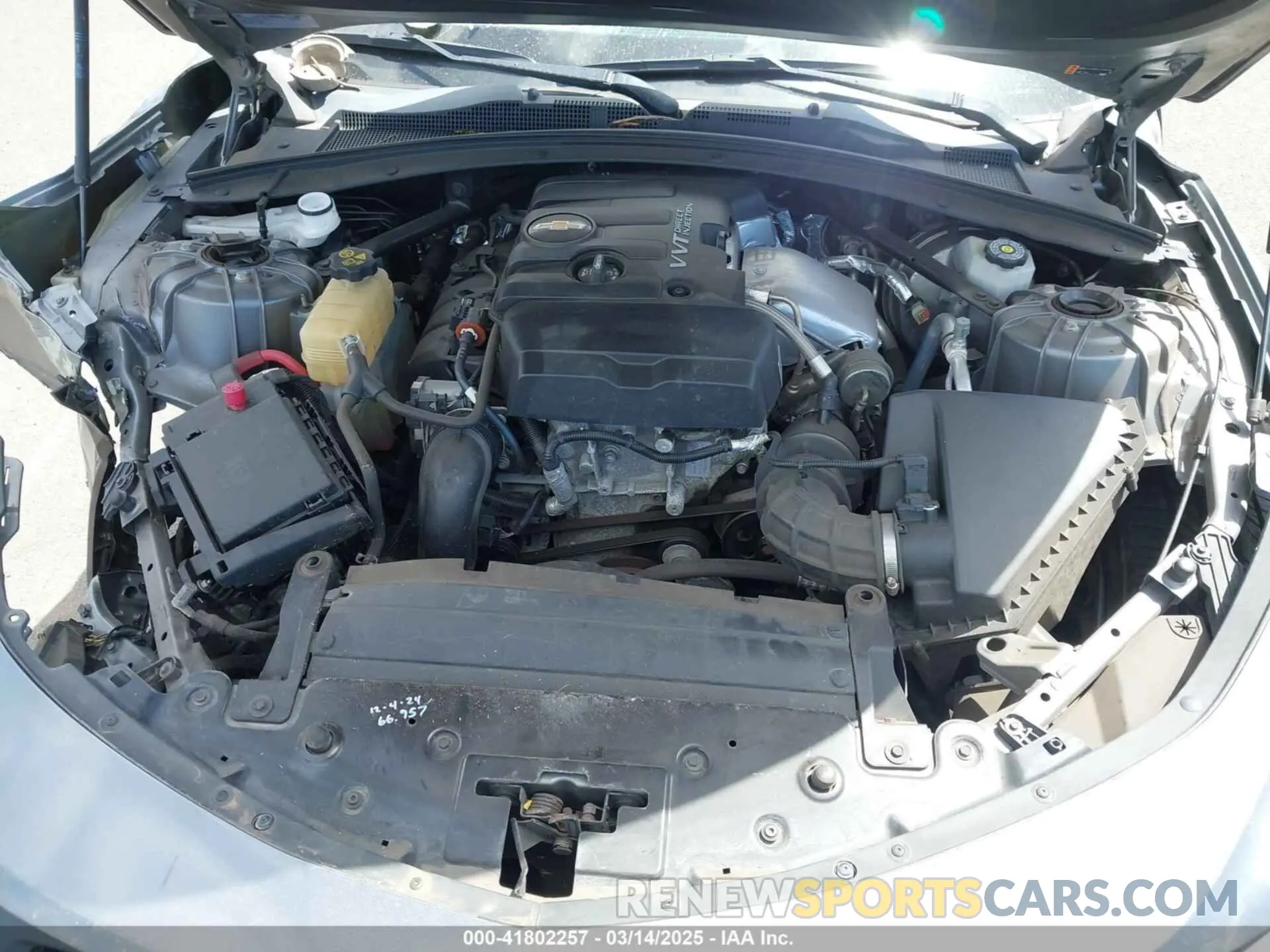 10 Photograph of a damaged car 1G1FB1RX4K0122379 CHEVROLET CAMARO 2019