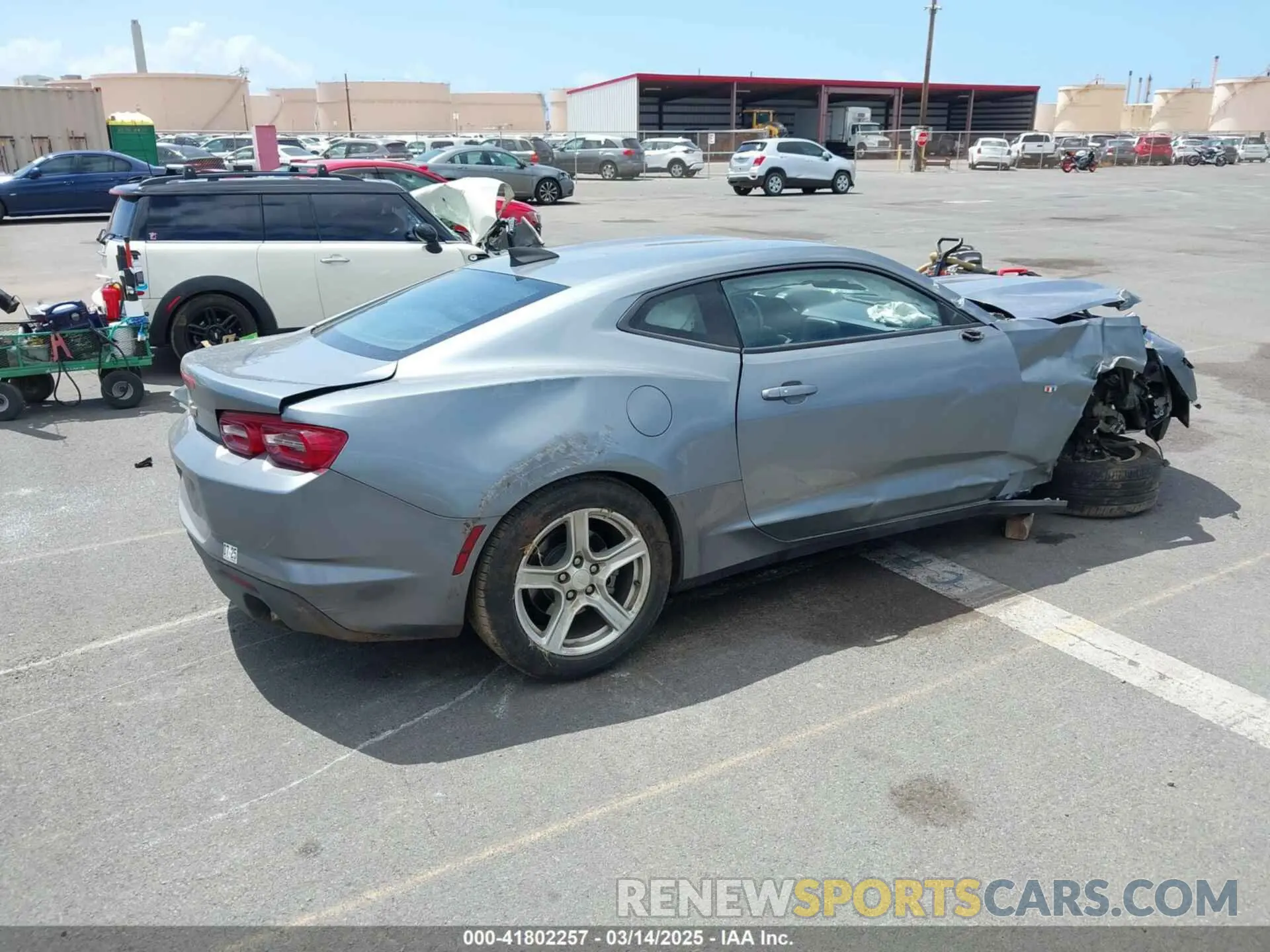 4 Photograph of a damaged car 1G1FB1RX4K0122379 CHEVROLET CAMARO 2019