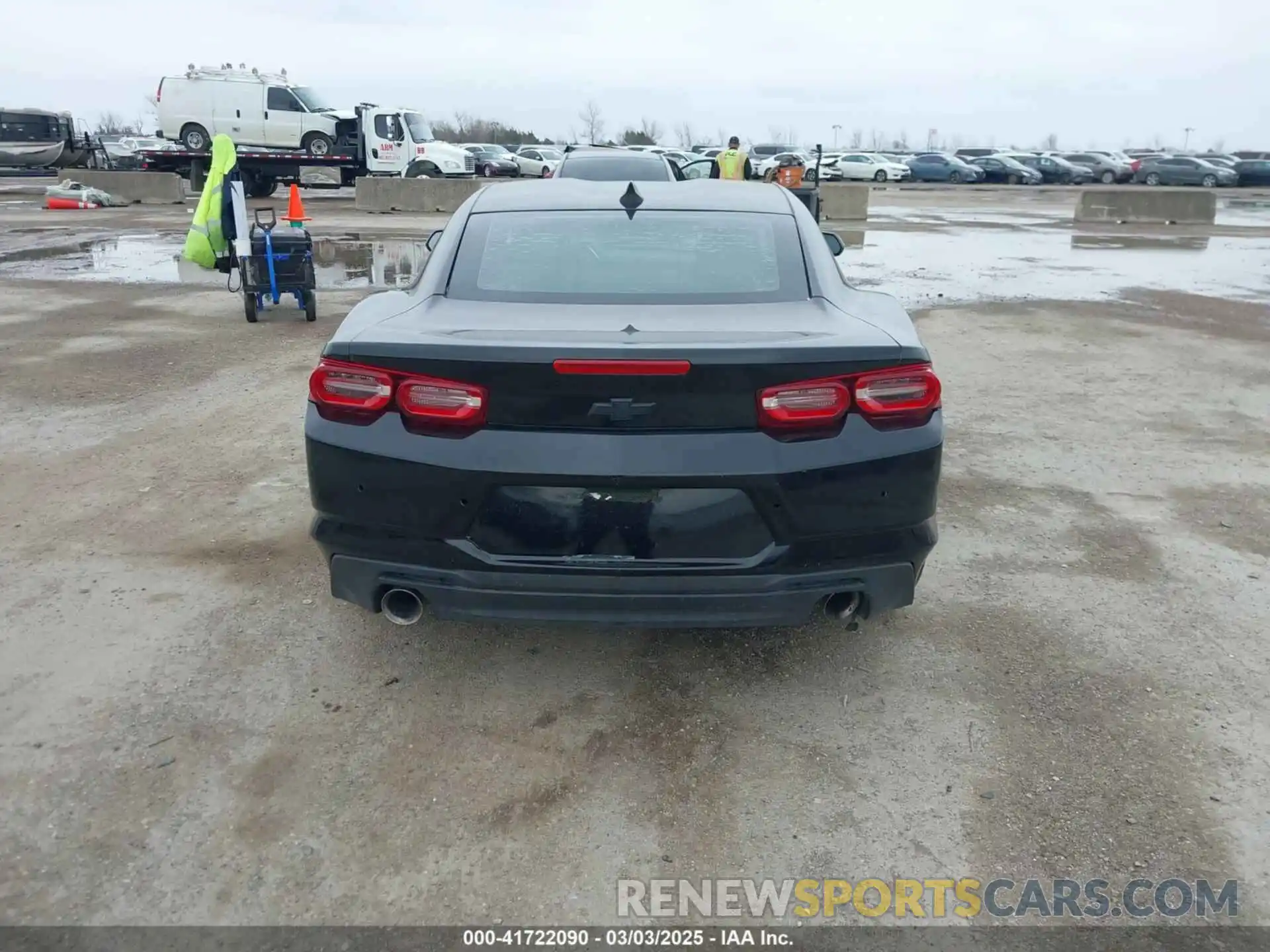 16 Photograph of a damaged car 1G1FB1RX5K0119622 CHEVROLET CAMARO 2019