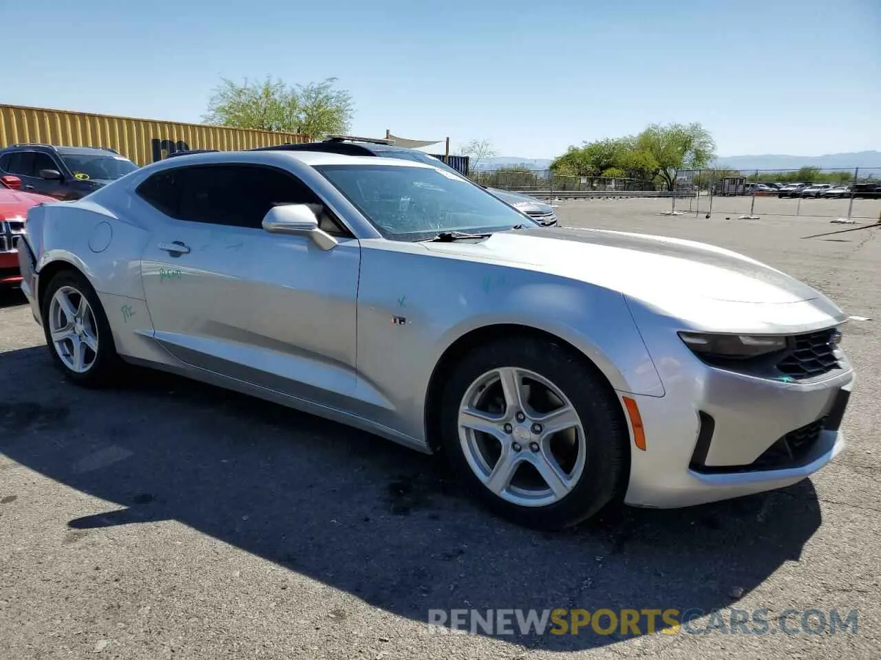 4 Photograph of a damaged car 1G1FB1RX5K0134363 CHEVROLET CAMARO 2019