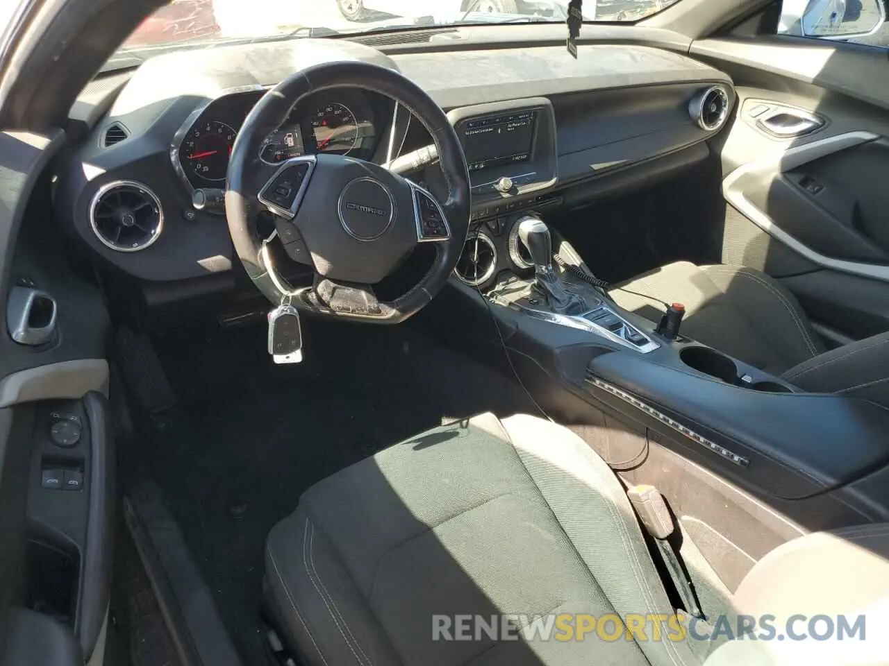 8 Photograph of a damaged car 1G1FB1RX5K0134363 CHEVROLET CAMARO 2019