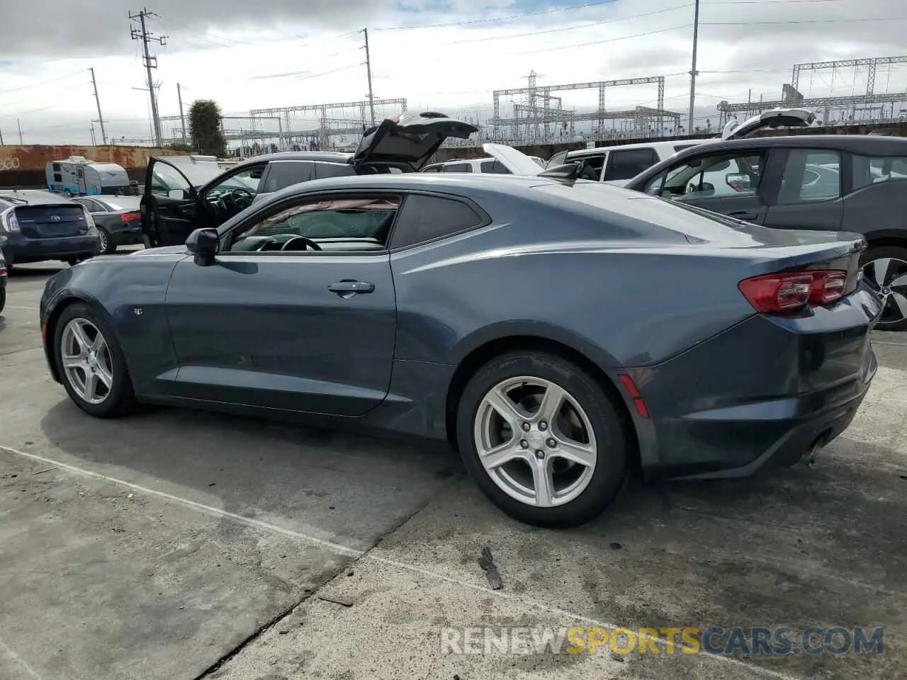2 Photograph of a damaged car 1G1FB1RX5K0136601 CHEVROLET CAMARO 2019