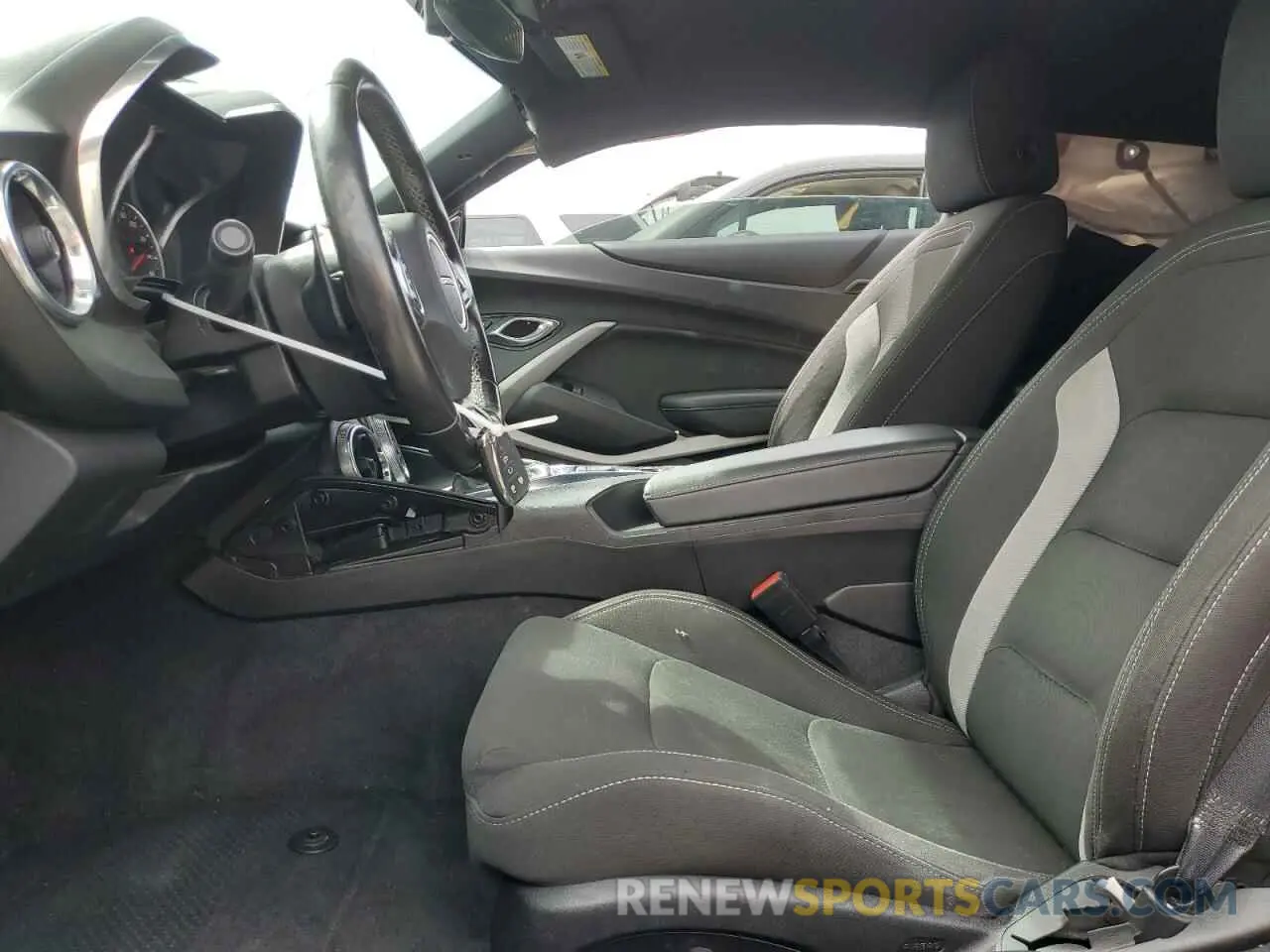 7 Photograph of a damaged car 1G1FB1RX5K0136601 CHEVROLET CAMARO 2019