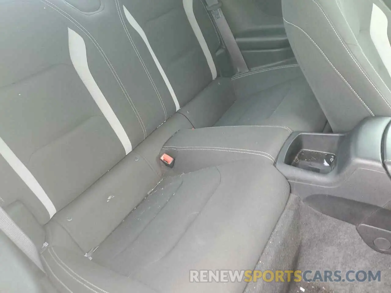 10 Photograph of a damaged car 1G1FB1RX5K0145251 CHEVROLET CAMARO 2019