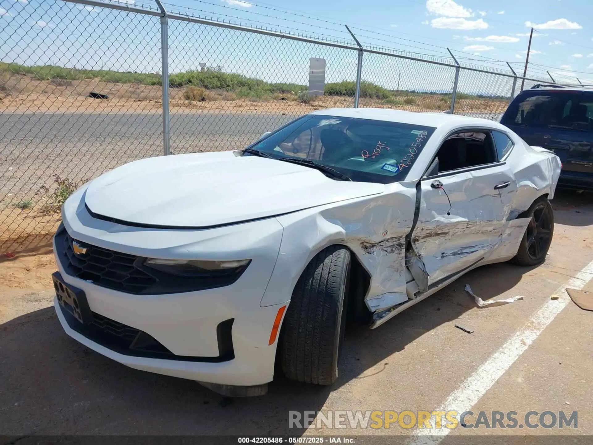 2 Photograph of a damaged car 1G1FB1RX6K0103641 CHEVROLET CAMARO 2019