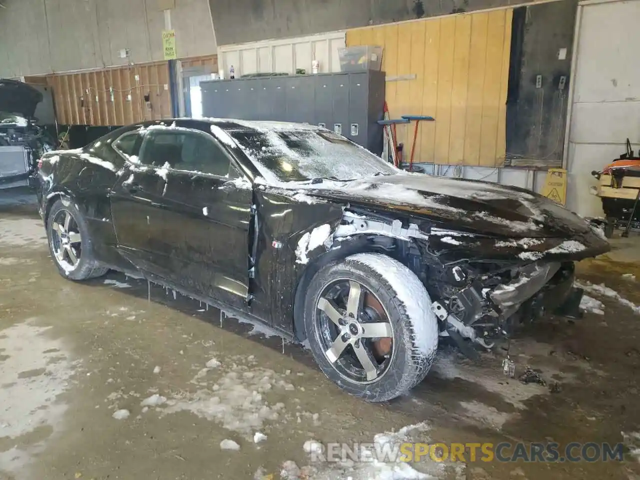 4 Photograph of a damaged car 1G1FB1RX8K0132851 CHEVROLET CAMARO 2019