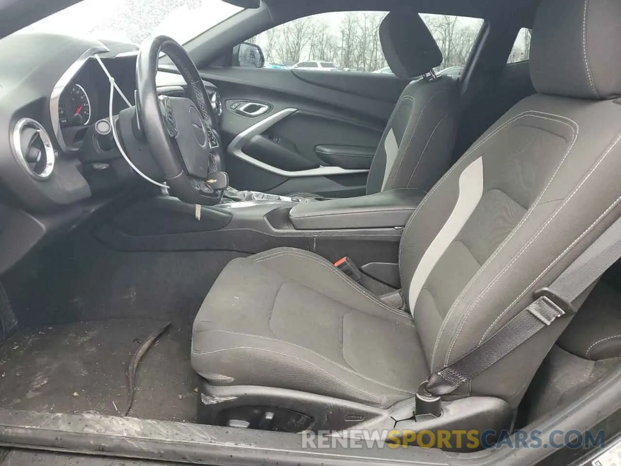 7 Photograph of a damaged car 1G1FB1RXXK0135797 CHEVROLET CAMARO 2019
