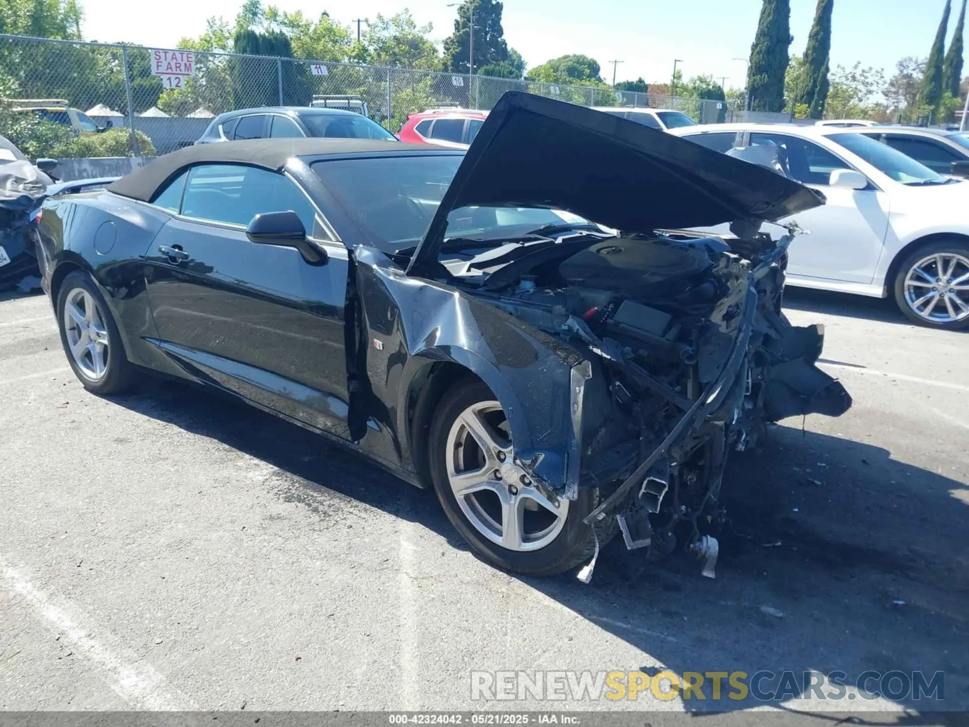 1 Photograph of a damaged car 1G1FB3DS0K0153684 CHEVROLET CAMARO 2019