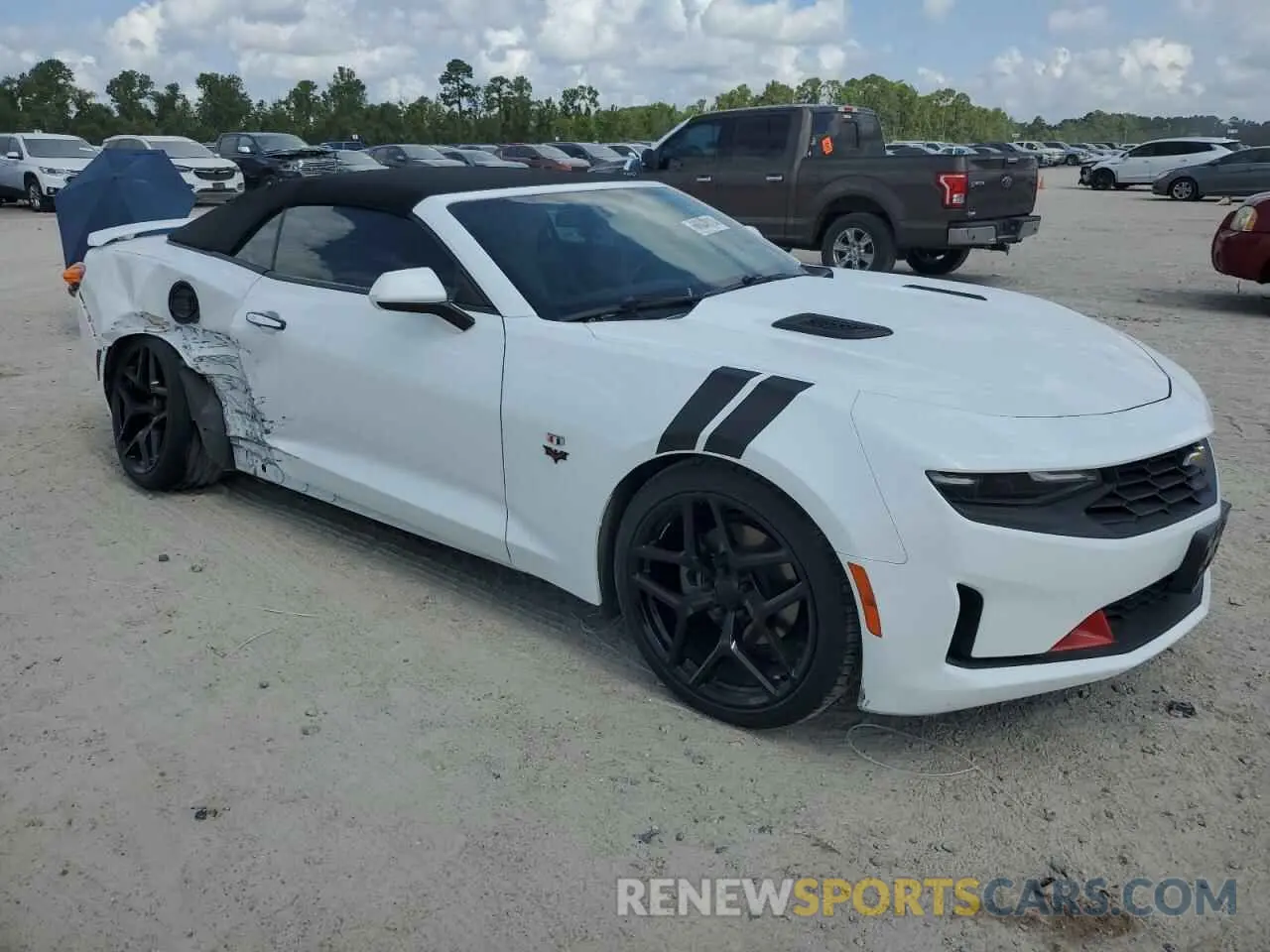 4 Photograph of a damaged car 1G1FB3DS5K0151249 CHEVROLET CAMARO 2019