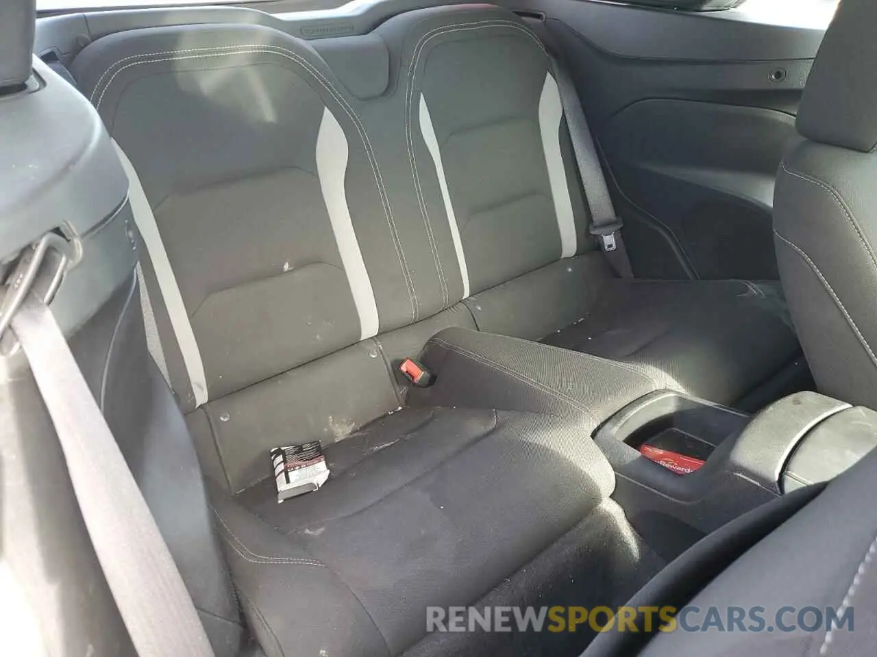 10 Photograph of a damaged car 1G1FB3DS6K0137151 CHEVROLET CAMARO 2019