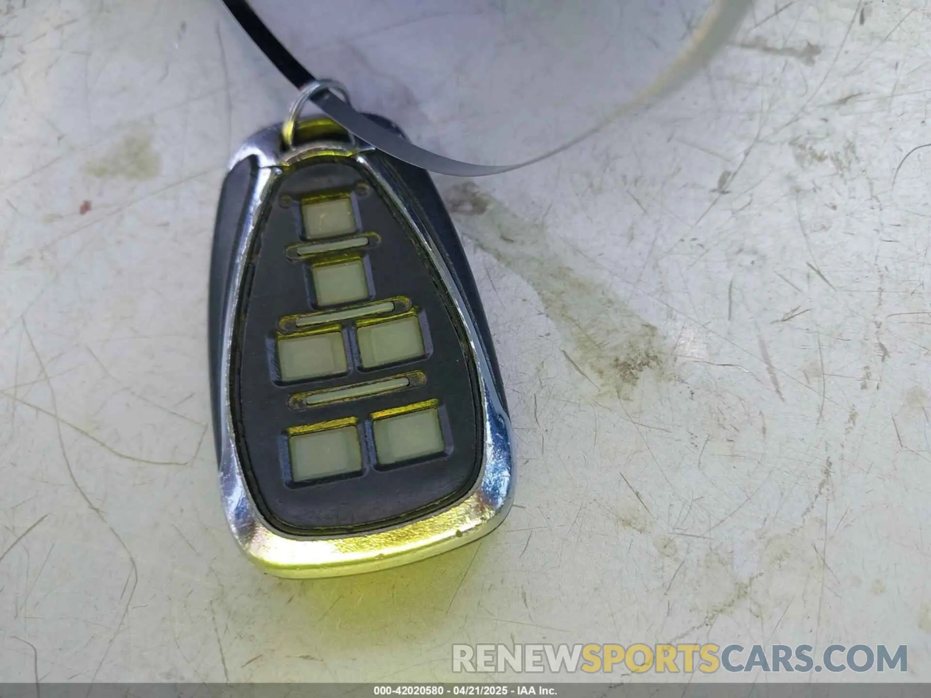 11 Photograph of a damaged car 1G1FB3DS7K0120438 CHEVROLET CAMARO 2019