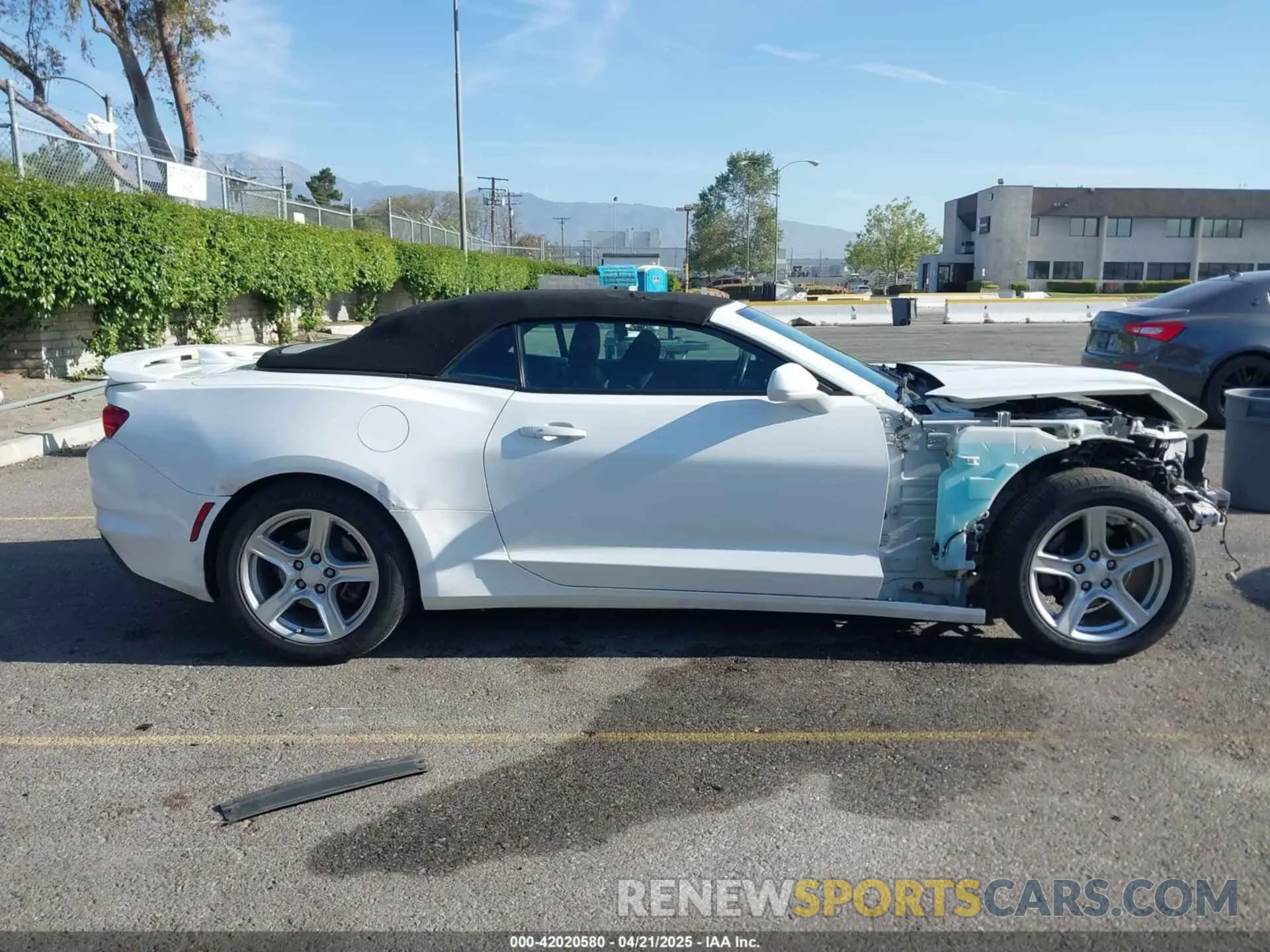 14 Photograph of a damaged car 1G1FB3DS7K0120438 CHEVROLET CAMARO 2019