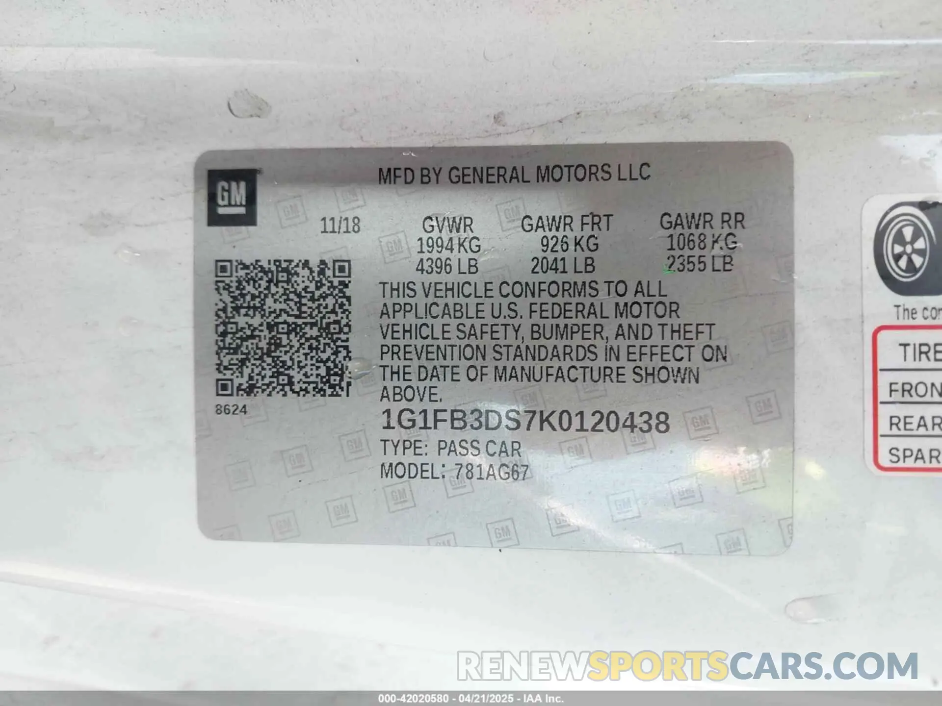 9 Photograph of a damaged car 1G1FB3DS7K0120438 CHEVROLET CAMARO 2019