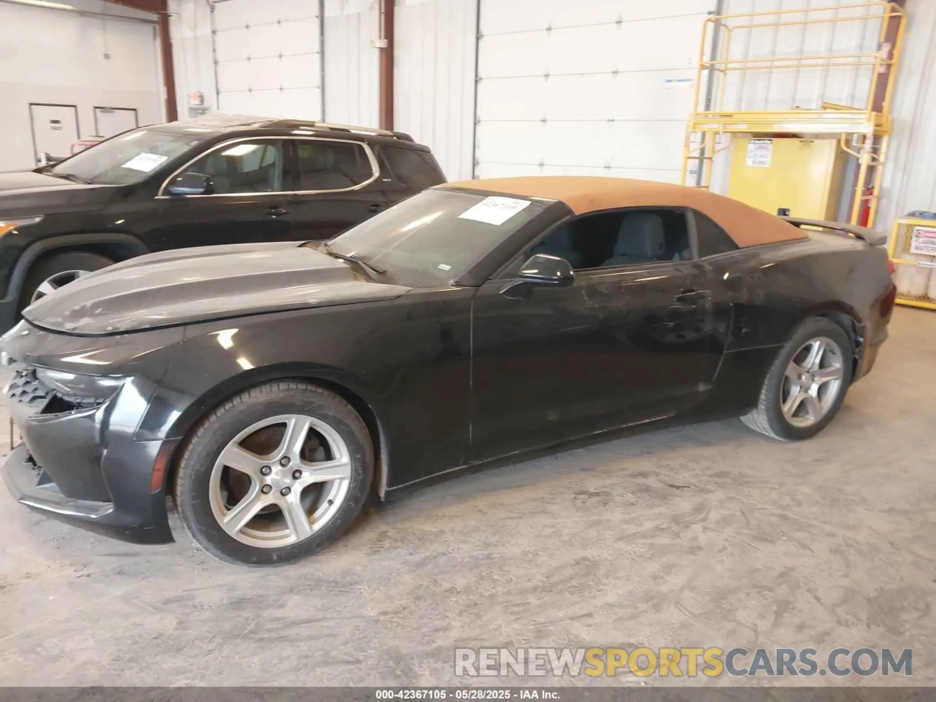 13 Photograph of a damaged car 1G1FB3DS8K0109447 CHEVROLET CAMARO 2019