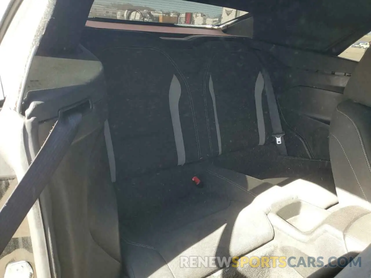 10 Photograph of a damaged car 1G1FB3DS8K0148006 CHEVROLET CAMARO 2019