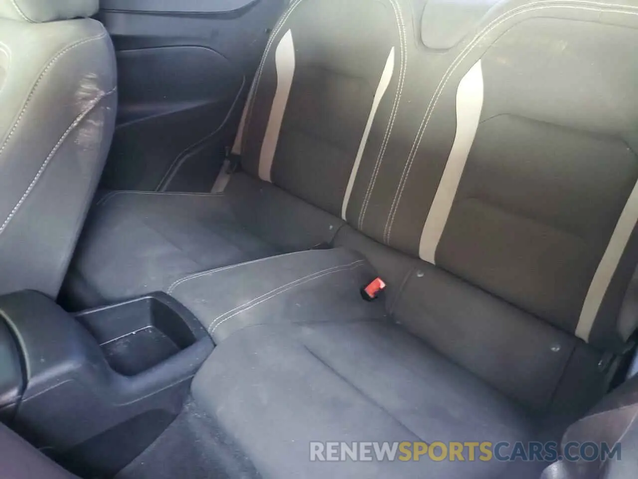 10 Photograph of a damaged car 1G1FB3DX0K0125363 CHEVROLET CAMARO 2019