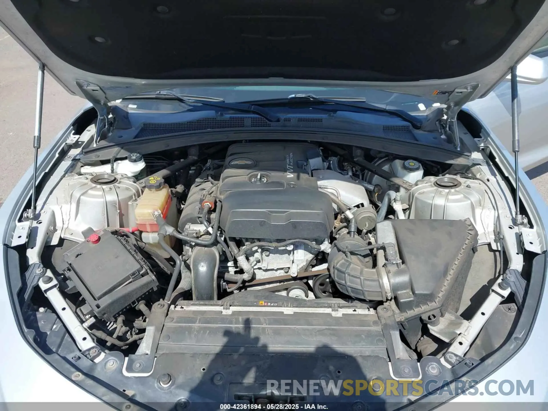 10 Photograph of a damaged car 1G1FB3DX3K0114129 CHEVROLET CAMARO 2019