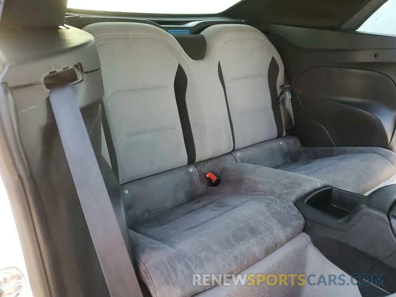 10 Photograph of a damaged car 1G1FB3DX9K0118556 CHEVROLET CAMARO 2019