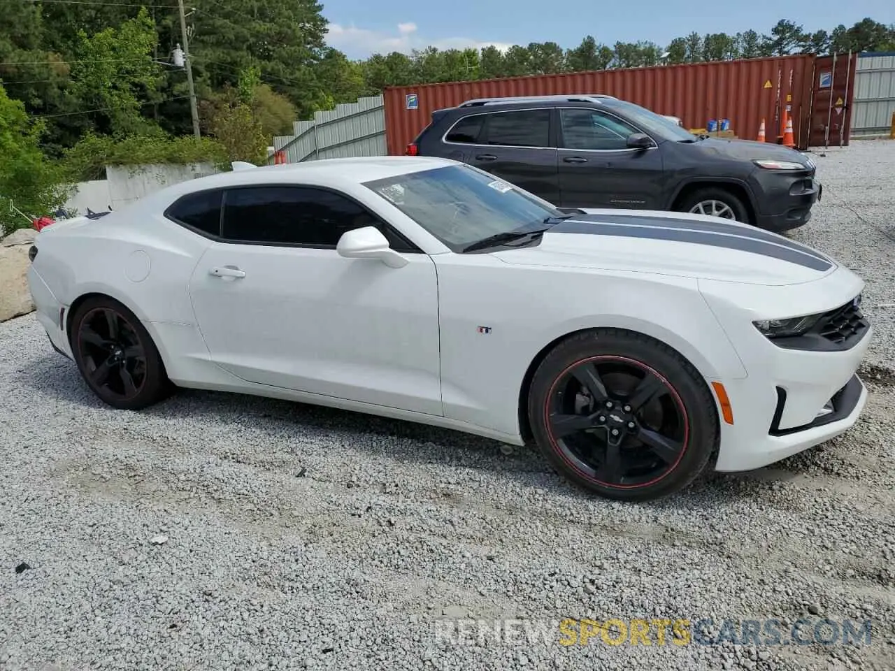 4 Photograph of a damaged car 1G1FD1RS0K0128033 CHEVROLET CAMARO 2019